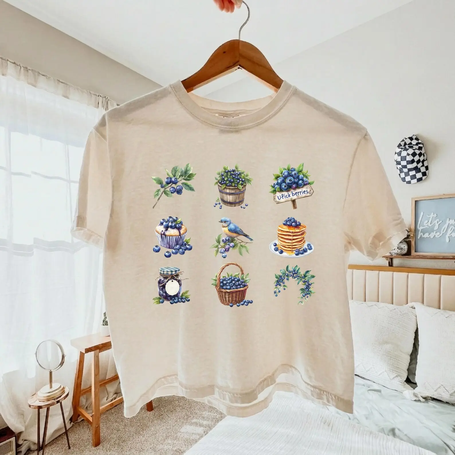 National Blueberry Day Boxy Tee, Retro Farm Fresh Summer Crop Top, Cute Women Graphic Tee, Blueberry Squad Shirt, Vintage Fruit Picking Crew
