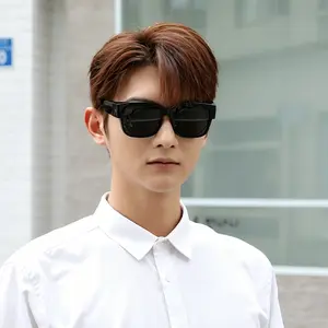 1Pair Men’s Classic Square Sunglasses, Black PC Frame with Solid Black UV400 Lenses, Minimalist Unisex Shades for Driving, Daily & Outdoor Wear, Ideal Father’s Day/Birthday/Summer Gift