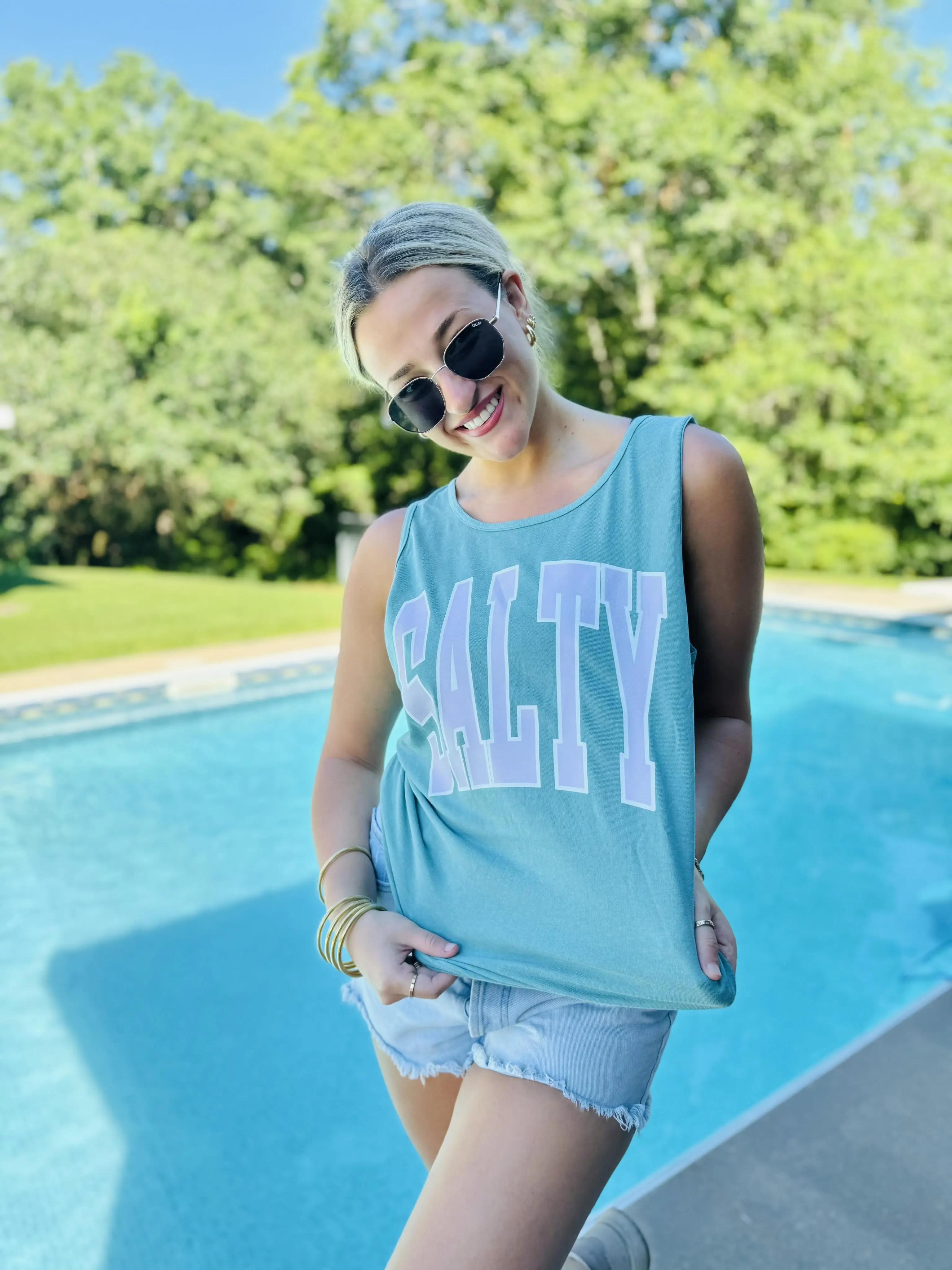 SALTY SEAFOAM TANK