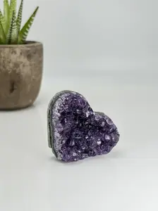Raw Amethyst Crystal for Relaxation & Balance - Natural Healing Stone - Home Decoration