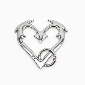 Gothic Shape Heavy Duty Zinc Alloy Keychain, Heartbreaker Bold Design Heart Carabiner with Secure Clip Structure, Stylish Statement Accessory Perfect for Daily Key Organization, Bag Decoration and Personal Fashion Matching