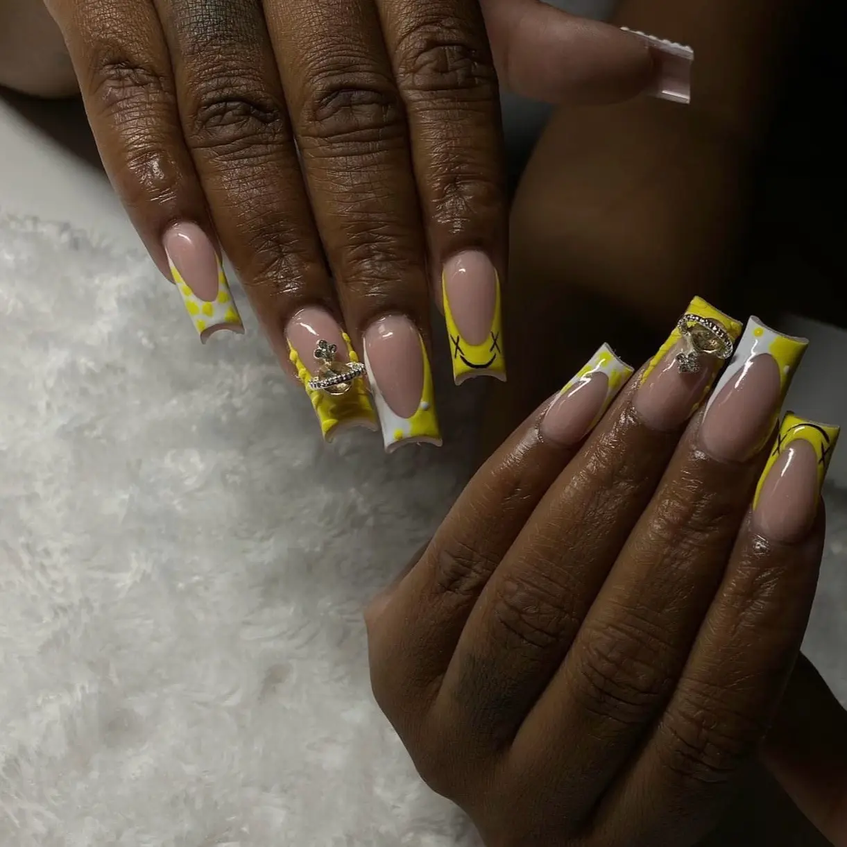 Yin & Yang Press On Nails