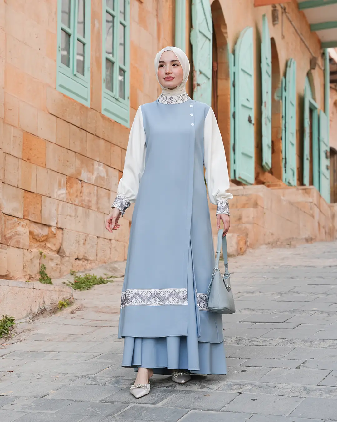 Heaven Set - 2 Pieces outfit with Unique Designs and Features