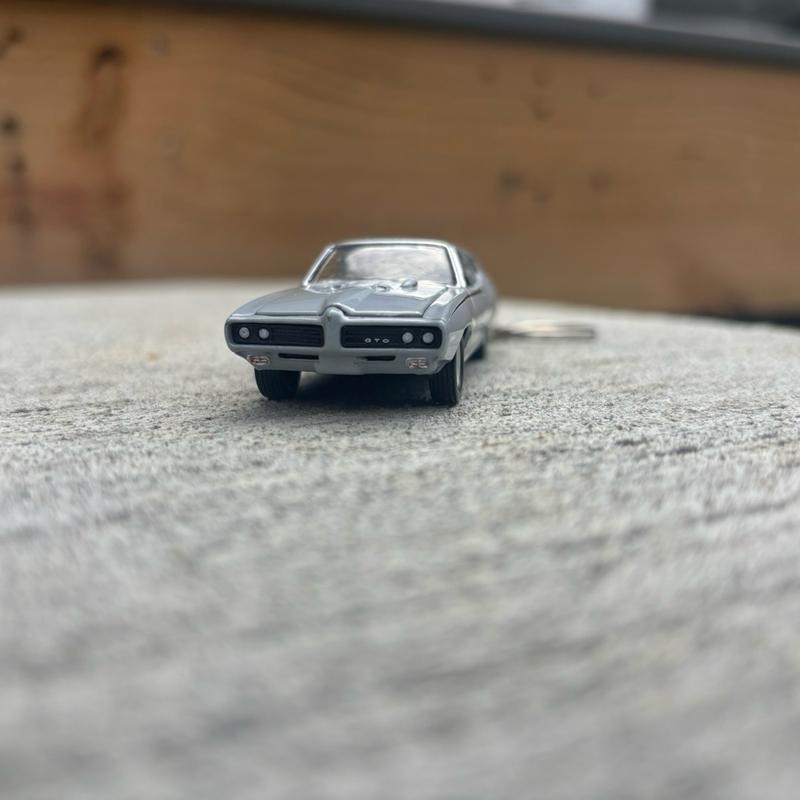 1969 Pontiac GTO Keychain in Gray with Black Interior and Rubber Tires