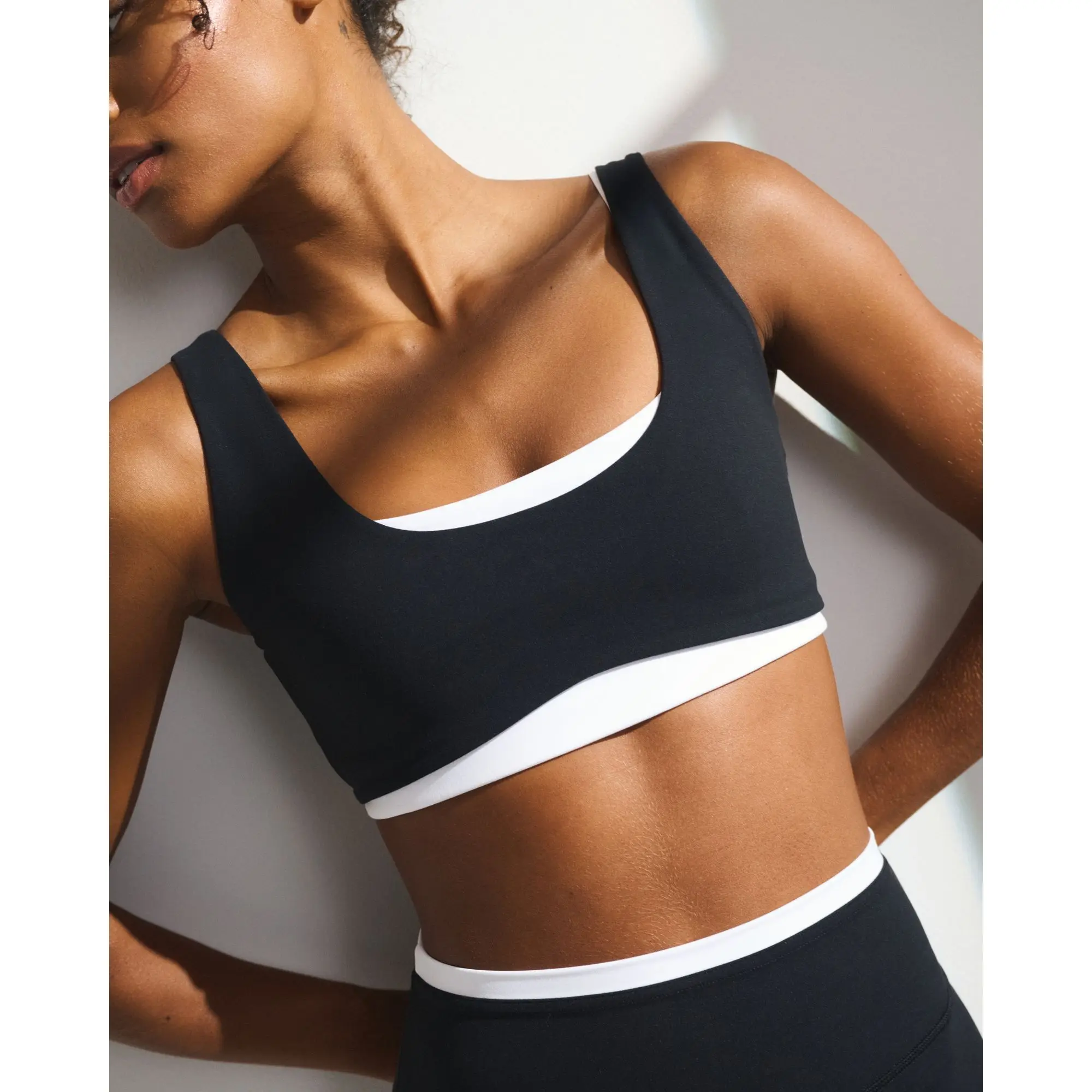 Abercrombie & Fitch YPB Studioflex Double-Layered Sports Bra