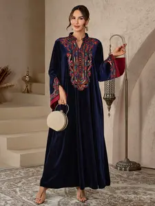 Women's Muslim Modesty Abaya Dress Long Sleeve Elegant Geometric Pattern High-Quality Velvet Fabric for Fall & Winter