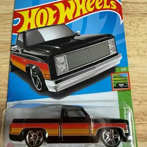 Hot Wheels '83 Chevy Silverado Black and Orange 191/250