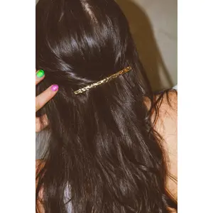 ANDI GOLDEN BUMPY BAR BARRETTE