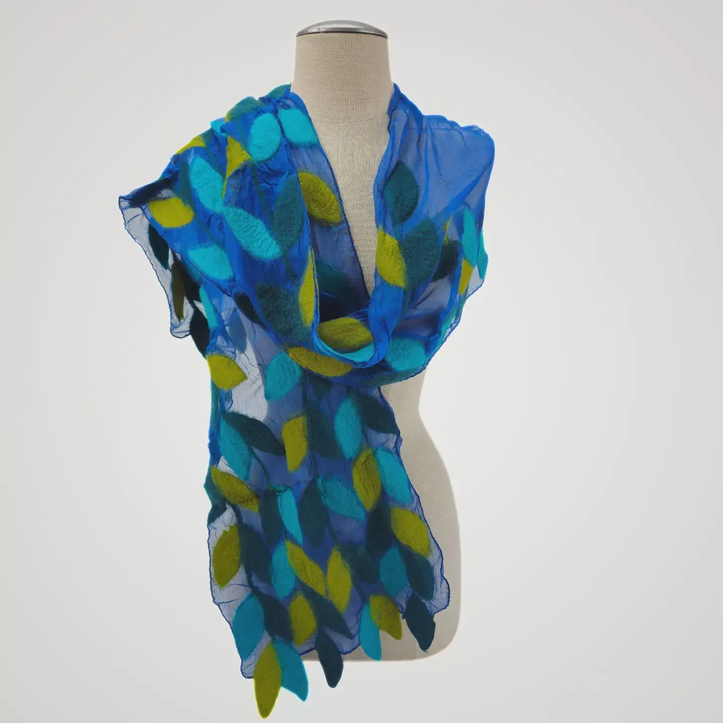 Leaf Merino Wool Handmade Felted Scarf