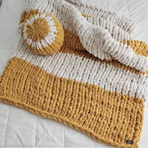 Striped Chunky Knit Blanket