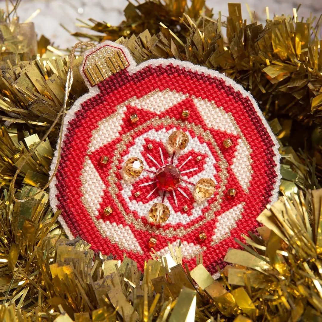 Christmas Tree Toy Plastic Canvas Cross-Stitch Kit by Charivna Mit T-11C