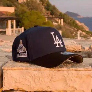 New Era MLB LA Dodgers Snapback Baseball Cap – LA Dodgers NY Yankees Braves Pirates Adjustable Flat Brim Hat, Embroidered Team Logo Streetwear Fashion Cap for Men Women, Classic Hip Hop Sports Hat