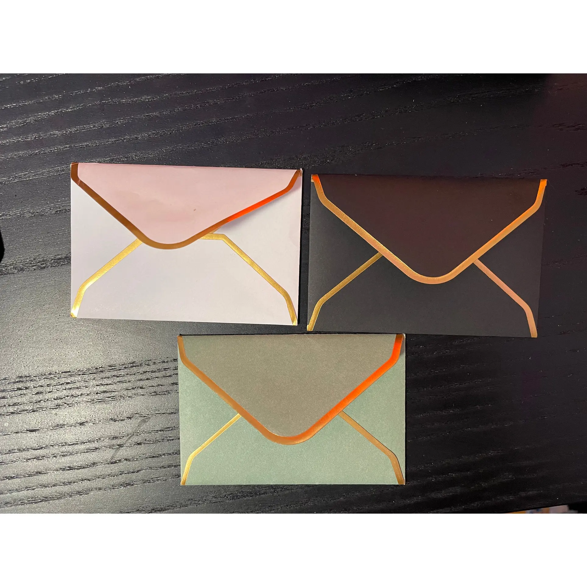 Hitpack Envelope (One Piece) (Recommended for 15+) Hitpack Envelope (One Piece) (Recommended for 15+)