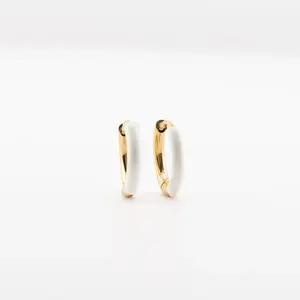 8mm Half-Dip Off-White Huggies