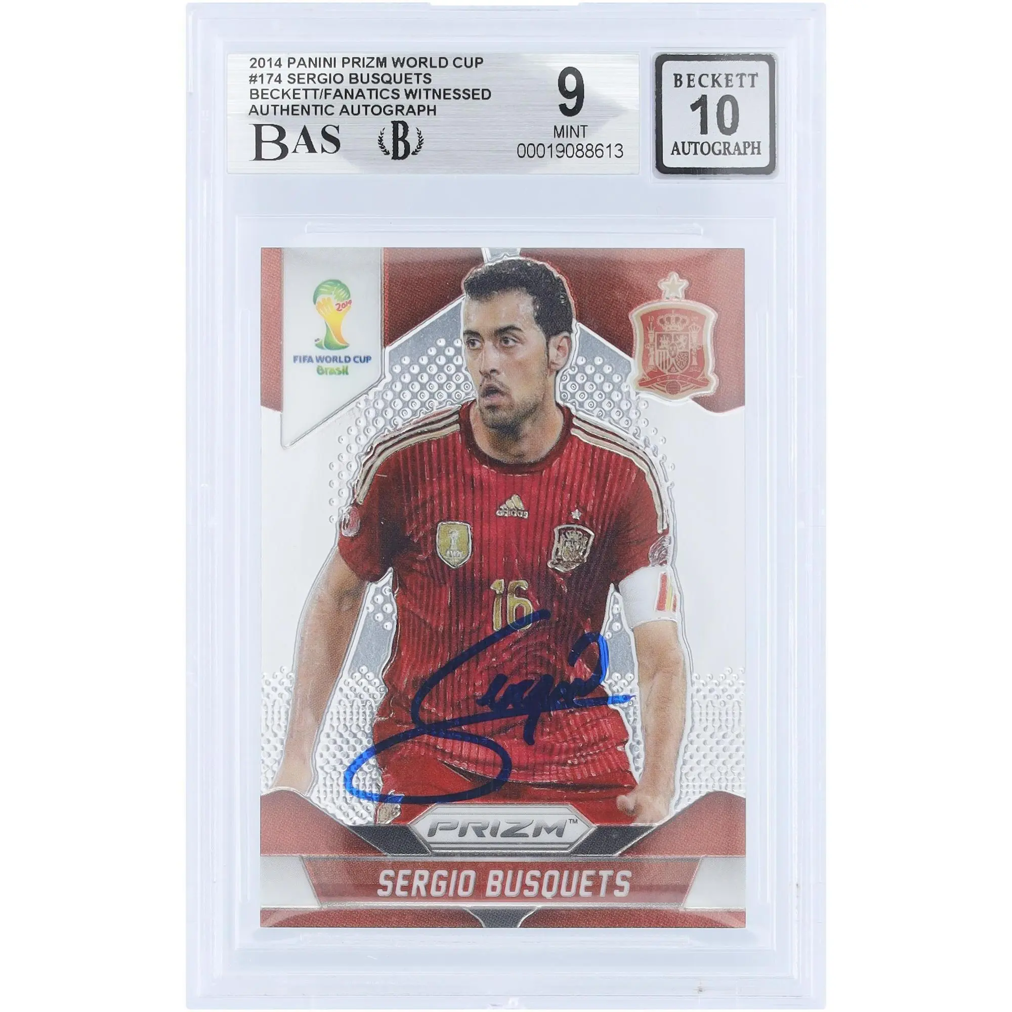 Sergio Busquets Spain FC Autographed 2014 Panini Prizm World Cup #174 Beckett Fanatics Witnessed Authenticated 9/10 Card - Fanatics Authentic Certified