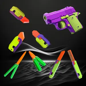 3D Printed Carrot Gravity Knifes Fidget Anxiety relaxation Toys Stress Butterfly Folding Claw Knife Plastic Radish Gun Gift for Boyfriend