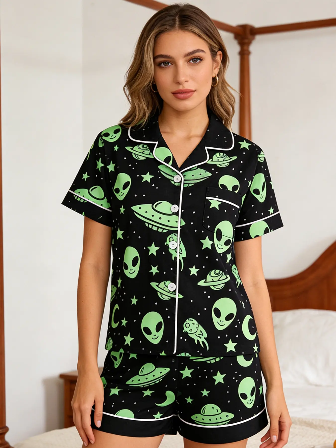 Women's Two-Piece Matching Alien Ufo Print Sleepwear Loungewear Homewear Pajama Set Pjs, Open Front Short Sleeve Top & Shorts, Casual Home Wear, Matching Pajamas Sets