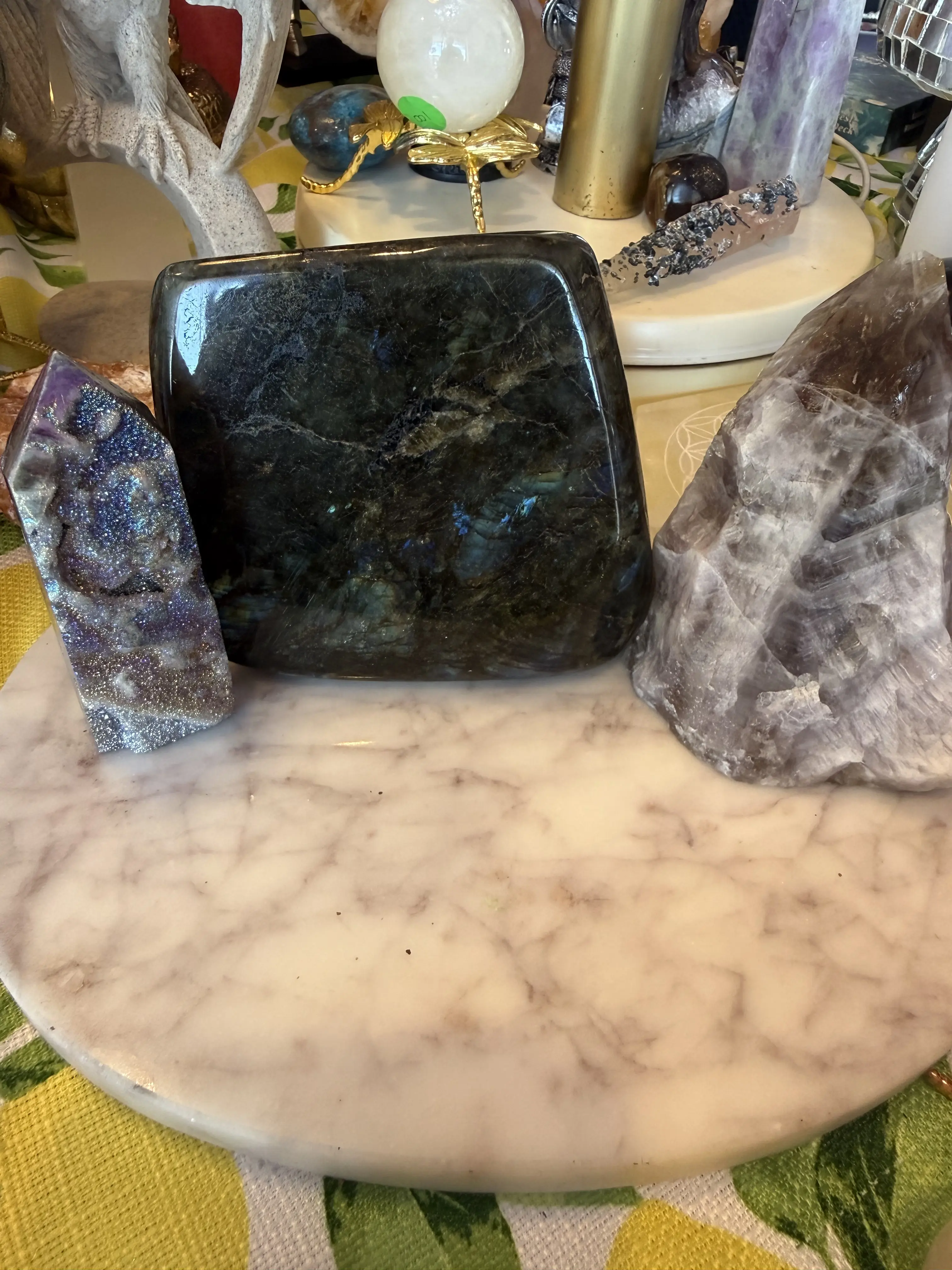 Crystal in Hand Auction – Exact Item Shown Ships to Winner