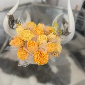 Bouquet Golde Grace - Elegant Yellow Rose Arrangement with Butterfly Accents and Organza Ribbon