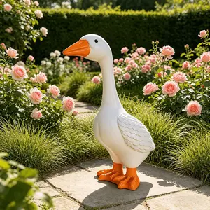 Garden Decorative Duck Statue, Outdoor Resin Duck Sculpture, Waterproof Weatherproof Farmhouse Style Garden Ornament, Porch Goose Lawn Decoration