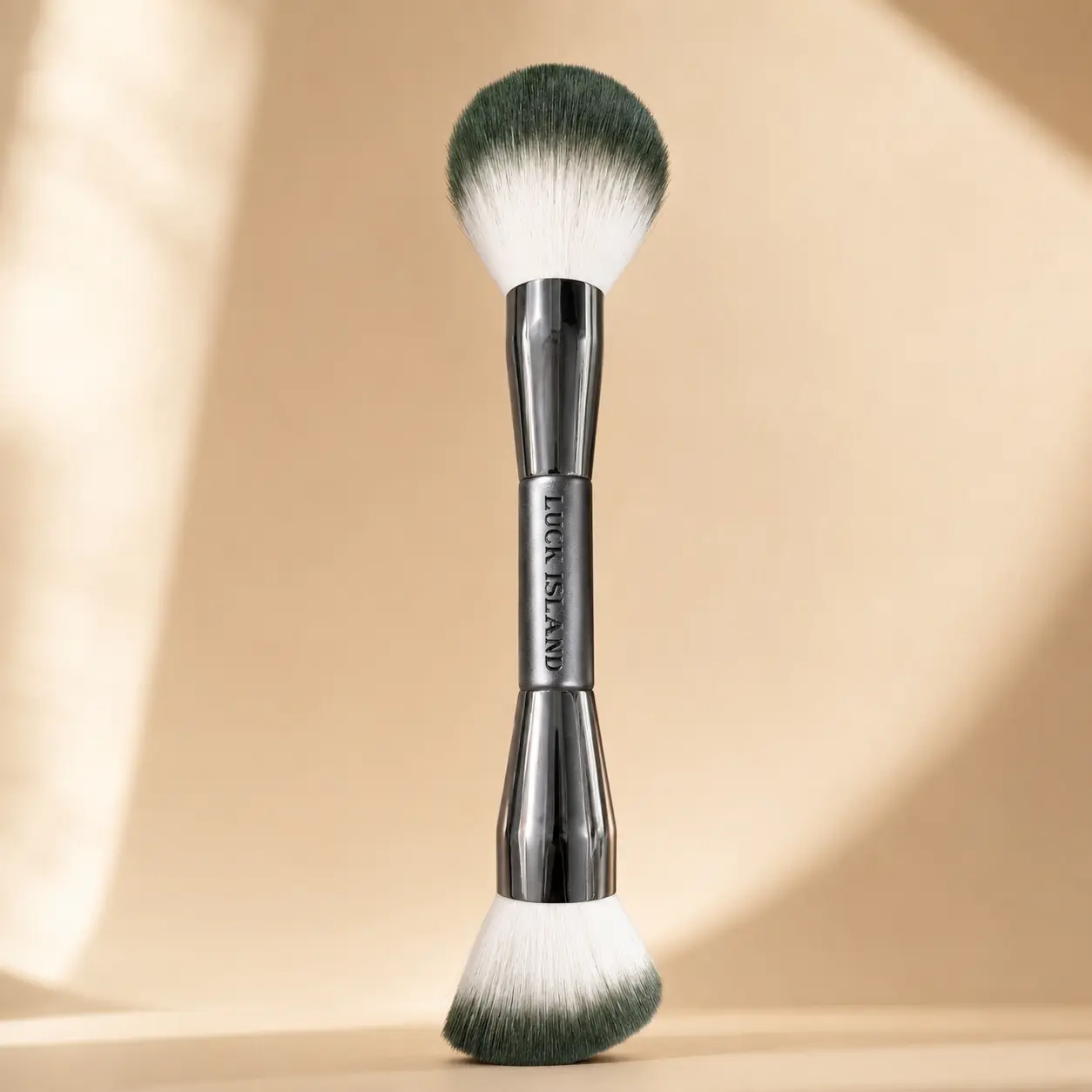 LUCK ISLAND Dual-Ended Aluminum Powder Brush, Cruelty-Free 2-in-1 Design for Setting & Sculpting, Smoothing Daily Routine Face Makeup Tool with Airbrushed Finish