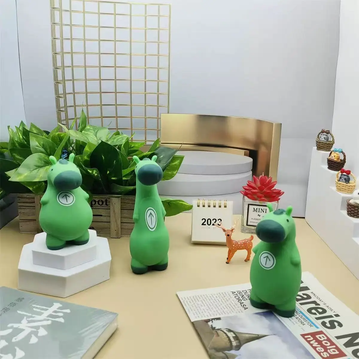 Stress-relief Creative Squeeze Toy, Novel Green Horse Fidget Toy