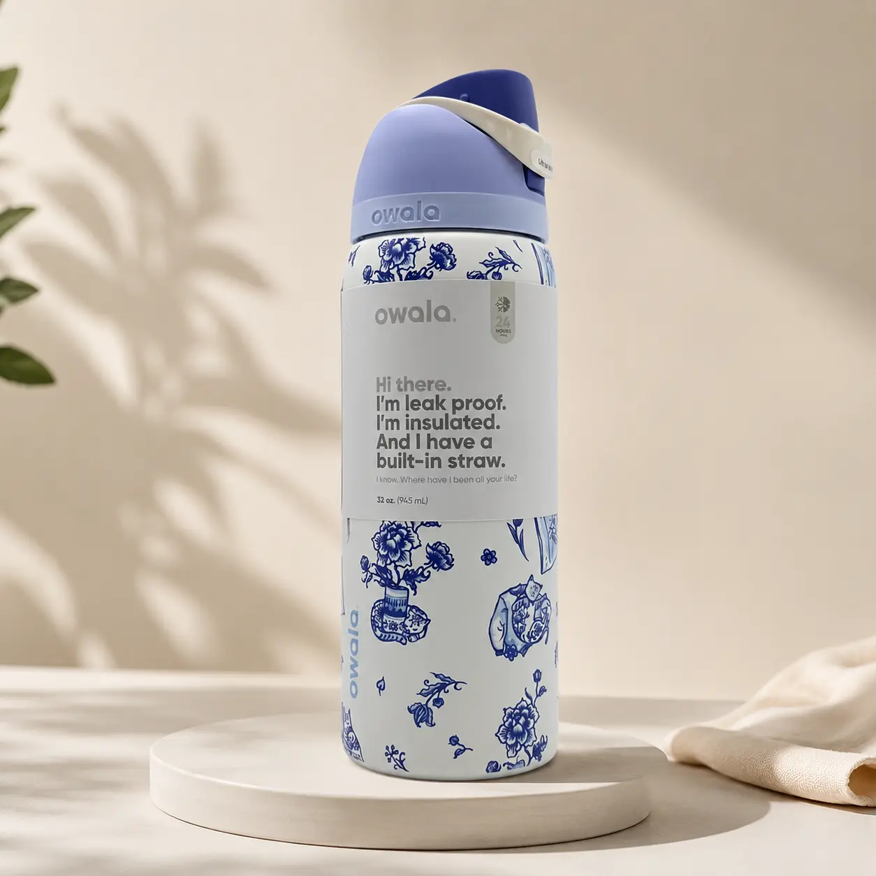 NEW Owala 32 oz FreeSip Stainless Steel Water Bottle Blue Floral Insulated Leak Proof Travel Tumbler with Straw