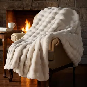 Luxury Ultra Soft Faux Fur Throw Blanket, 50x60 Inches Fluffy Plush Thick Bubble Blanket for Couch and Sofa, Premium Velvet Cozy Lola Fuzzy, 1000 GSM (Crea