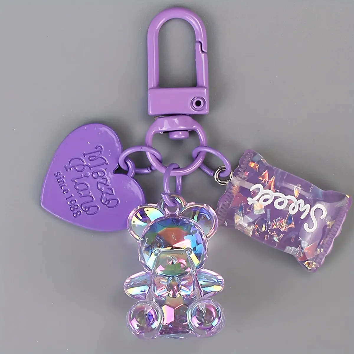 1/5Pcs acrylic bear and heart keychain, resin buckle, Valentine's Day decorative keychain, suitable for women, student backpack accessories, Keychain Bag Pendant, fashion jewelry, women's keychain, Keychain For Bags, Cute Charms Keychain, Keychain Kawaii
