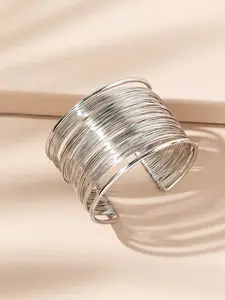 Elegant Silvery Color Iron Wire Mesh Open Bracelet, Fashionable Bangle, Daily Wear Minimalist Design, Versatile Accessory for Women and Girls
