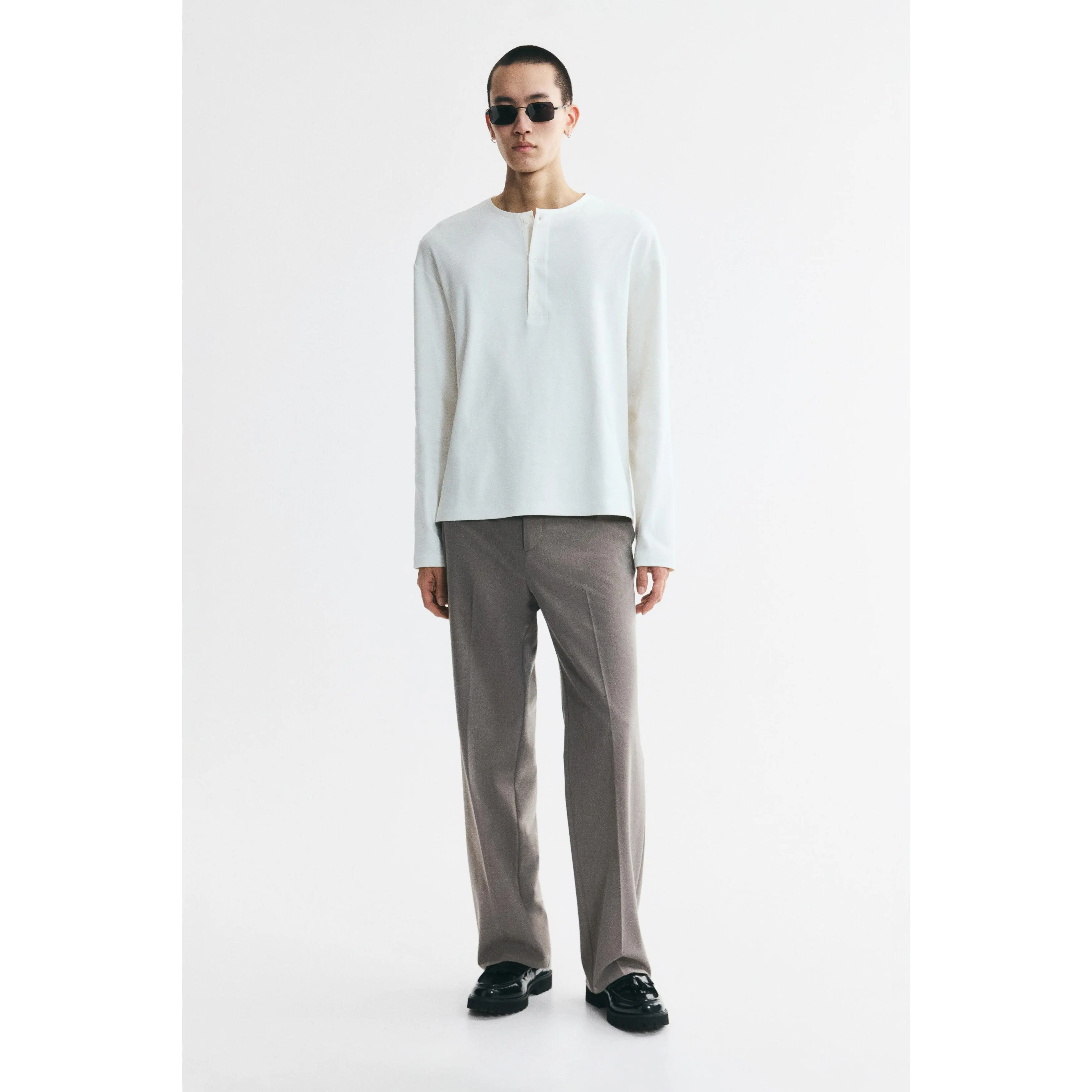 H&M Relaxed Fit Trousers