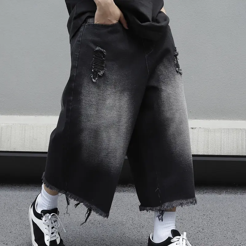 Loose Fit Casual Jeans With Pocket Insertion And Frayed Hem Oversize Jorts Long Shorts Plain Party Street