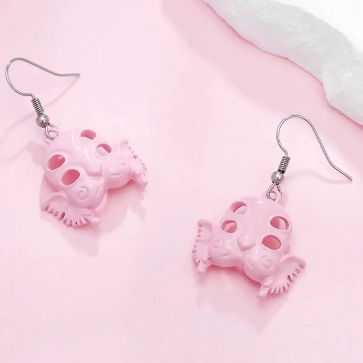The creature earrings The creature earrings