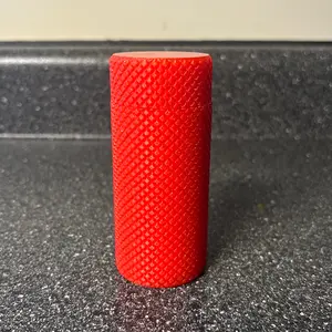 Twisty quarter holder