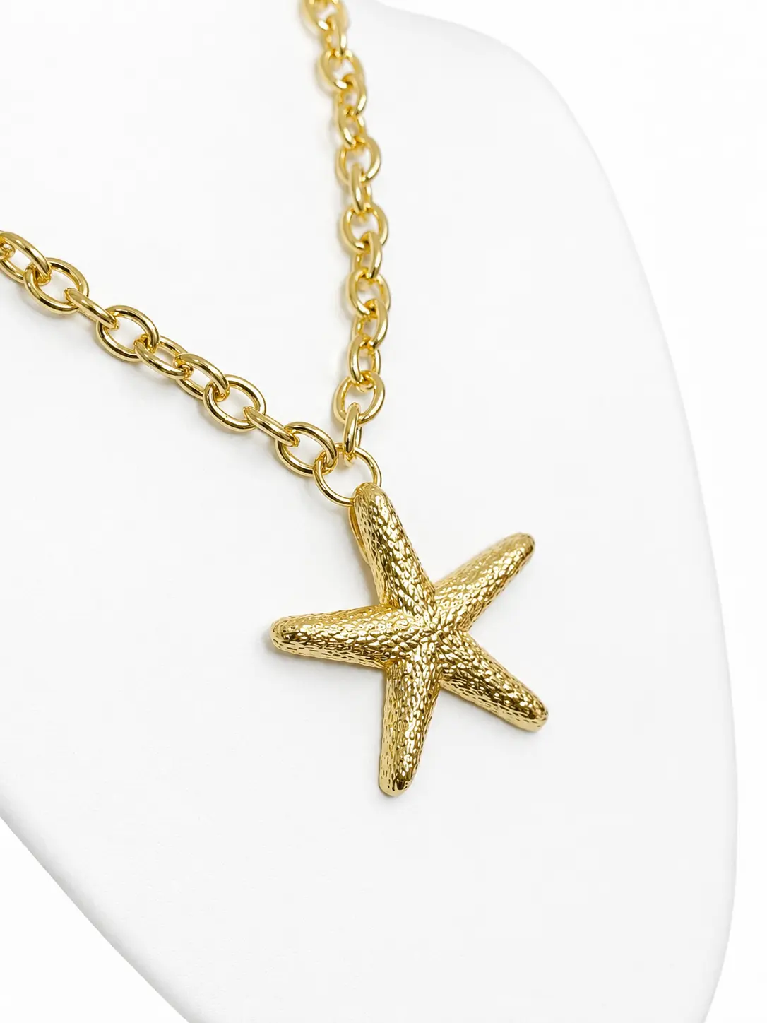 Stella Costume Jewelry Necklace, Fashion Accessory for Daily Wear
