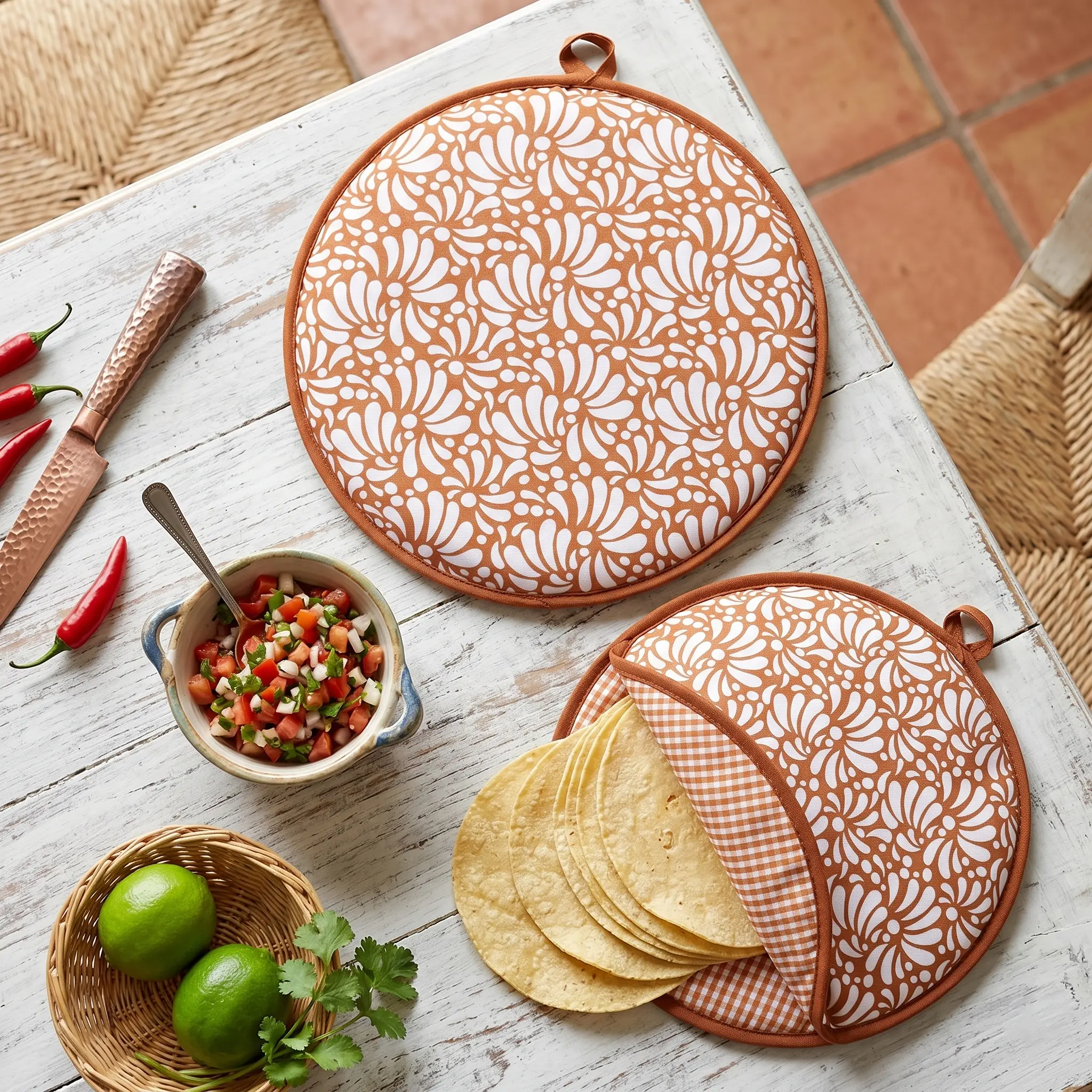 2-Pack Mexican Talavera Pattern Polyester Tortilla Warmers - Microwave-Safe, Insulated, Durable, Heat-Resistant Kitchen Accessories for Family Dinners, Outdoor Meal Warm, Warm Flatbreads, Dual-Sided Artwork, Hand Wash-Friendly