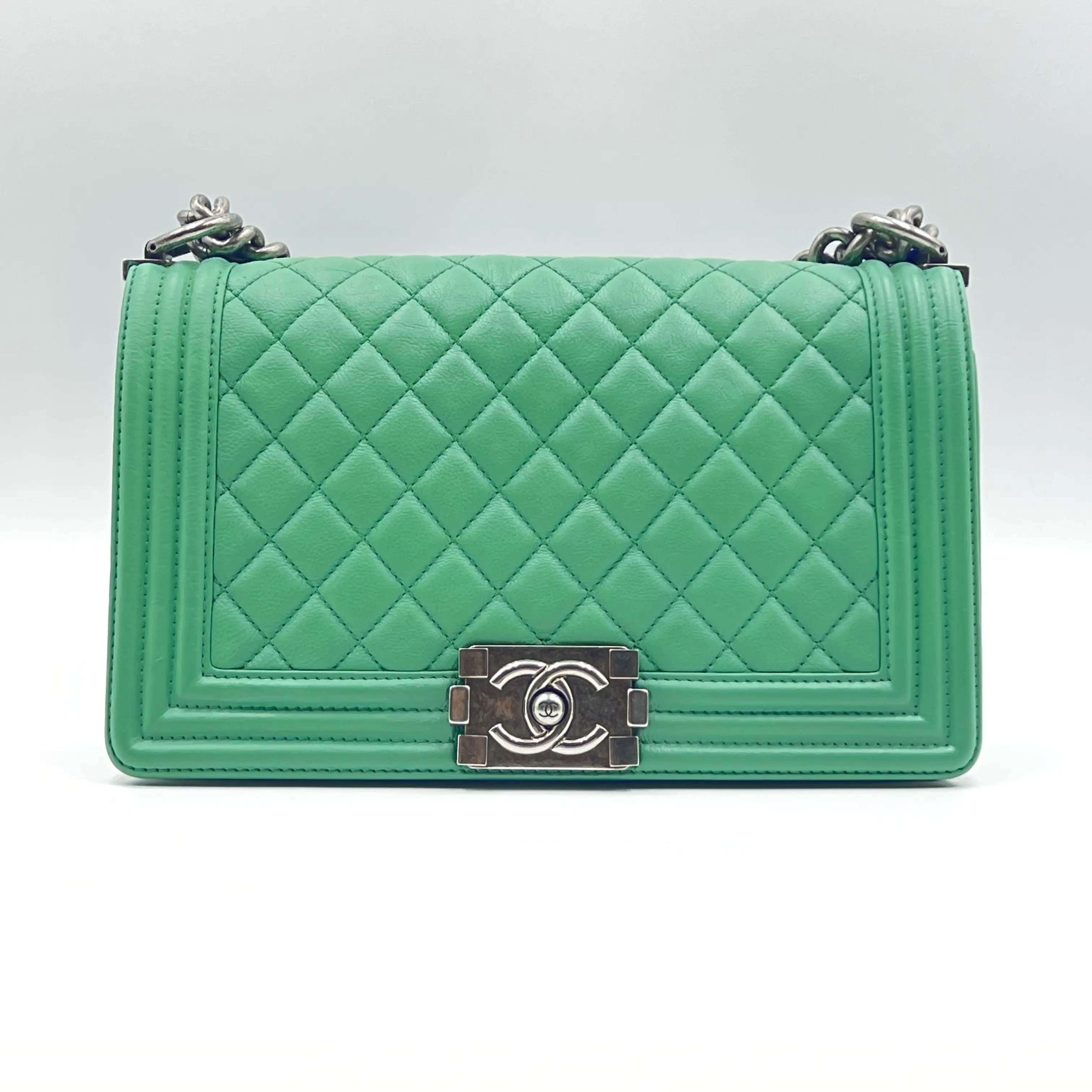Pre-owned CHANEL Leather Shoulder Bags Boy Handbag