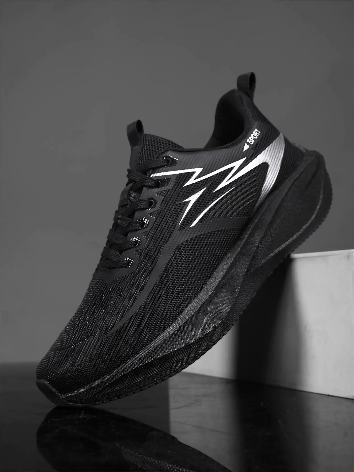 2026 New Spring Casual Unisex Sneakers Running Shoes for Men Comfortable Chunky Running Shoe Thick‑Sole Walking Shoes Breathable Mesh Upper Men’s Trainers Outdoor Running Gym Women’s Platform Elevator Shoes, Sizes 38‑45