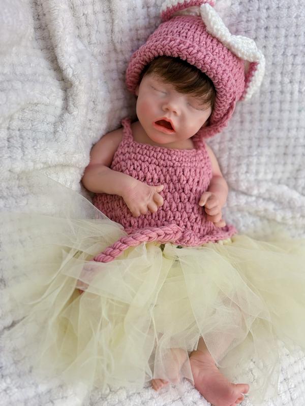 18-inch Rebirth Doll Soft Silicone Realistic Newborn Girl Doll with Whole Body Pink Clothes and Accessories Perfect for Holidays Birthdays Halloween Christmas Gifts for Children Aged 3+