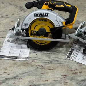 Dewalt DCS565 61/2 (165mm) CORDLESS CIRCULAR SAW Dewalt DCS565 61/2 (165mm) CORDLESS CIRCULAR SAW