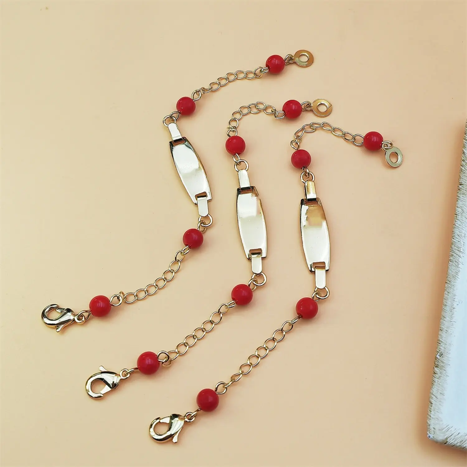 Unisex Curved Agate Bead Bracelet - Exquisite, High Quality, Premium Sports Wristband & Anklet Accessory for Niche Children's Use, Exquisite Bracelet, High Quality Bracelet