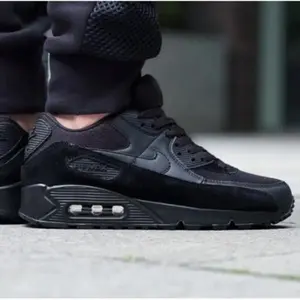 Nike Air Max 90 Recraft Triple Black CN8490-003 Men's Fashion Sneaker New