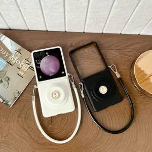 PU leather magnetic Protective phone case, compatible with wireless charging, comes with rose flower stand and hand strap, hard PC back plate protects the phone. Suitable for Samsung Galaxy Z Flip7, Z Flip7FE, Z Flip6, Z Flip5 Cover