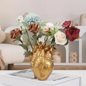 Heart Shaped Resin Planter, Creative Flower Arrangement Vase, Decorative Flower Pot for Home Living Room Bedroom Dining Room