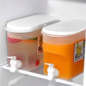 [Cold Pitcher With Tap] Single Plastic Drink Dispenser Featuring a Tap, 1 Gallon (3 Liters) Capacity, Cold Pitcher With Faucet For Refrigeration, Fruit Infuser, Lemonade Jug
