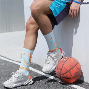 3 Pairs Men’s Performance Crew Socks – Breathable Mesh, Cushioned Comfort, Arch Compression Support, High Elastic Fit, Moisture-Wicking Athletic Socks for Running & Training