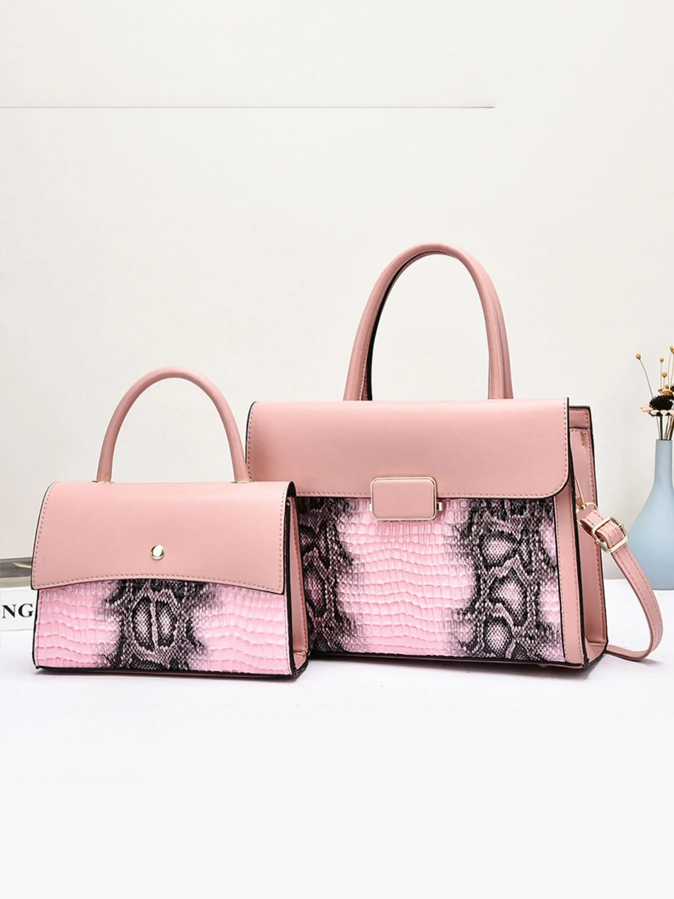 New Stylish Snake Print Women's Combo Bag, Durable Elegant Design for Travel and Shopping, Large Capacity with Versatile Carry Options