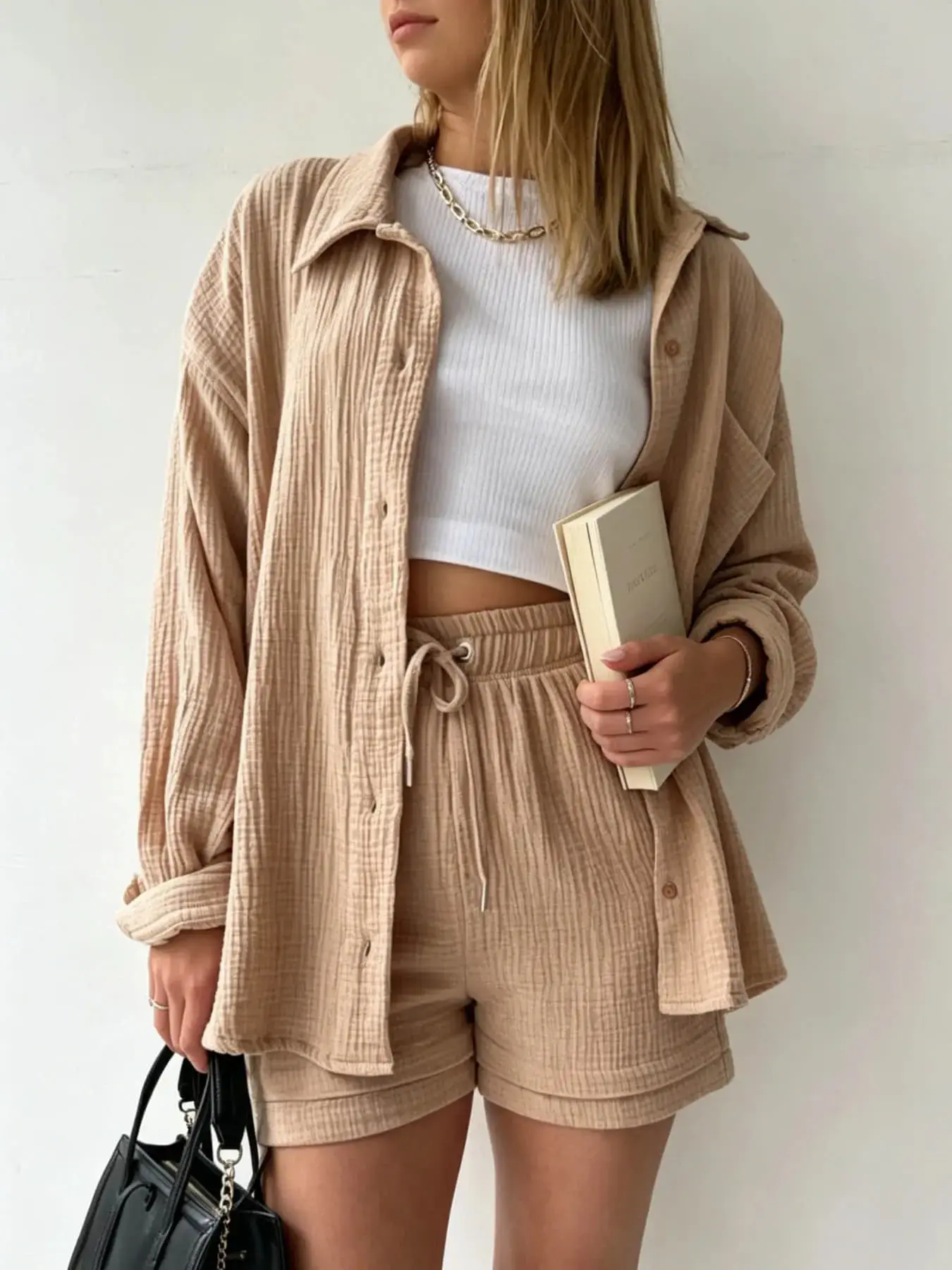 Two piece set of casual Basic sun protection shirt set, Long sleeve, Oversized, loose and slimming collared cardigan+elastic waist shorts suitable for summer, seaside vacation, city, street photography, daily commuting, coffee shop, afternoon tea