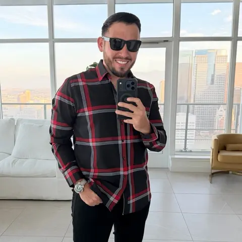 SIMPLE PLAID LONG SLEEVE (FITTED)