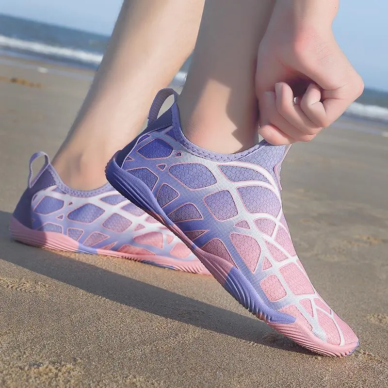 Beach snorkeling shoes, diving shoes, women's swimming shoes for couples, wading shoes for swimming, hiking shoes for river exploration, barefoot soft-soled slip-resistant shoes